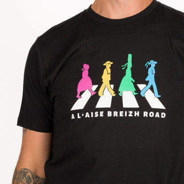 T-SHIRT ROAD